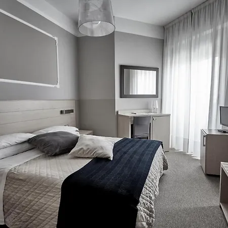 Hotel Rouge International 4*